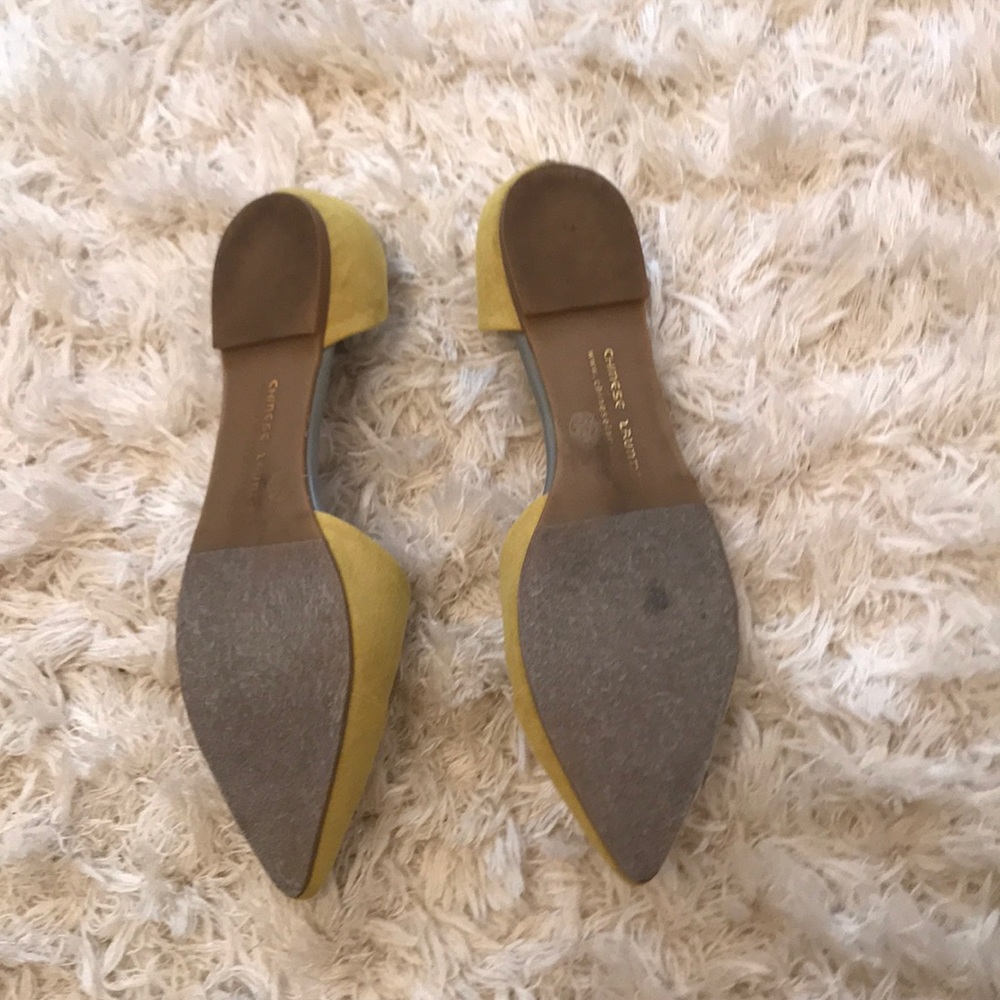 Yellow Flats - Picture 2 of 3